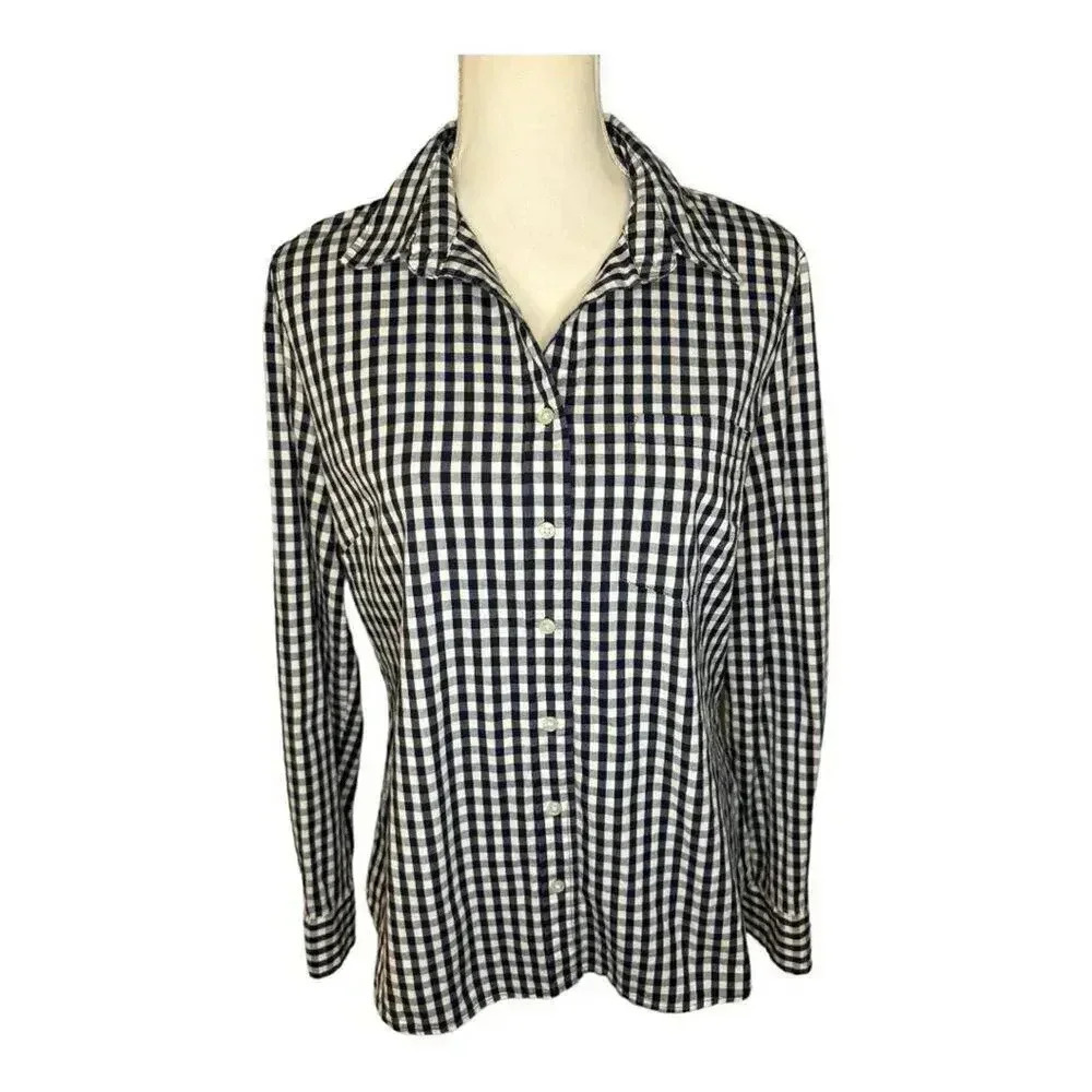 Banana Republic Women’s Medium Soft-Wash Navy Gingham Flannel Shirt